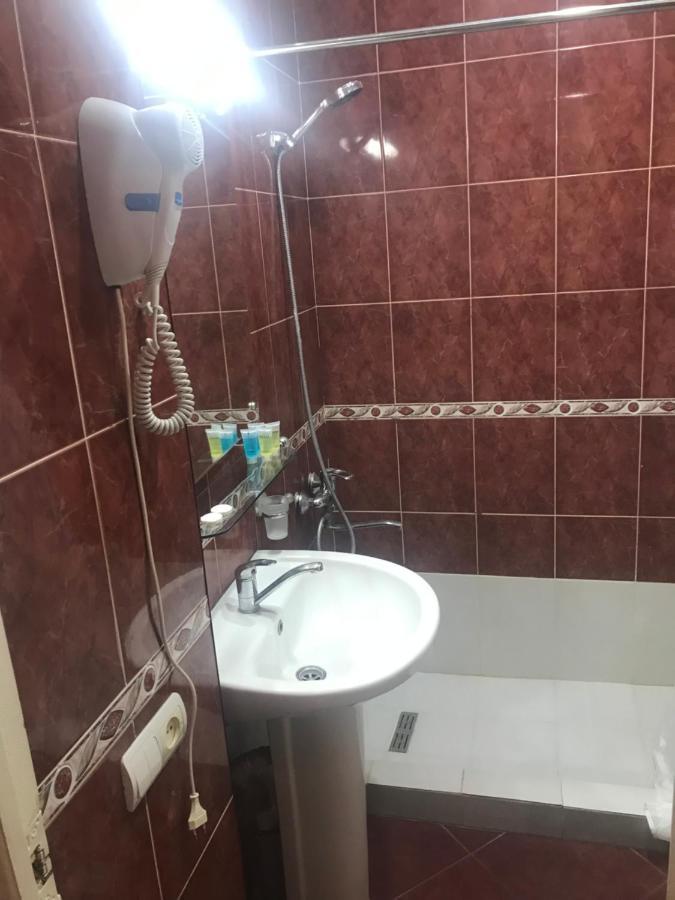 فندق أرغو بالاس تبليسي المظهر الخارجي الصورة